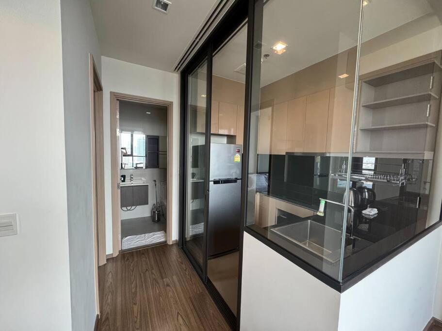S71 Sukhumvit Big 1 Bedroom City ​​center Swim Gym Căn hộ *